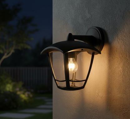 Traditional Curved Downward Gate Light (ILU 604B-BK)