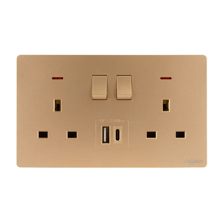 Premium Plain W USB Double Outlet - TS Range